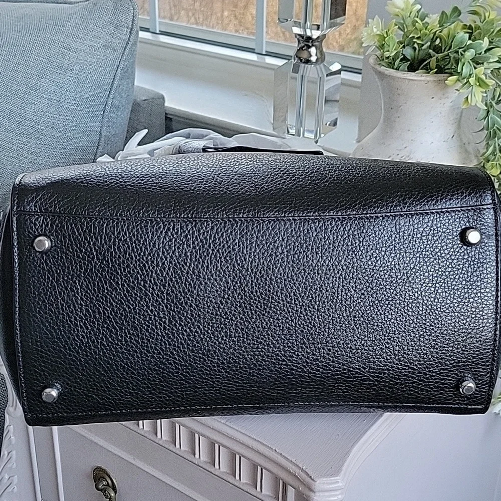 New COACH Black Kleo Leather Carryall Shoulder/Crosdbody Tote - Picture 10 of 13